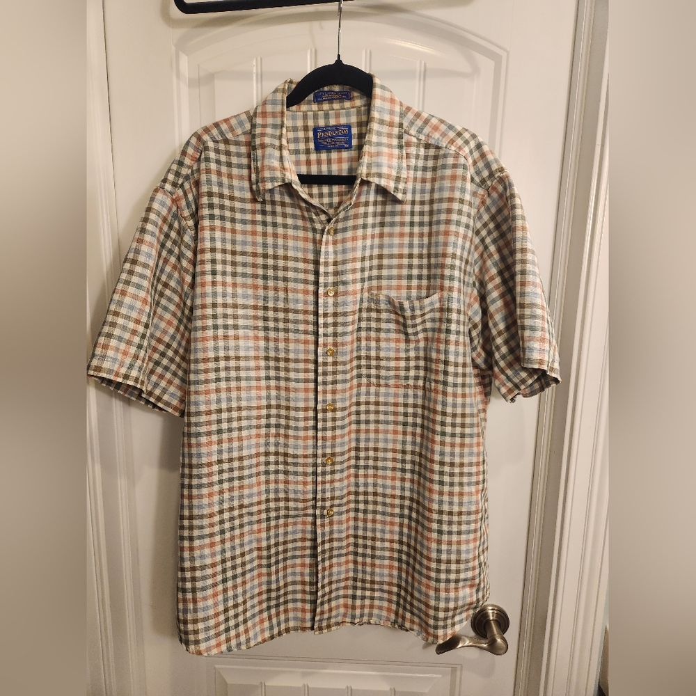 XL Pendleton City Linen Multi Colored Button Up. 55% linen 45%‎ Tencell Lyocell
